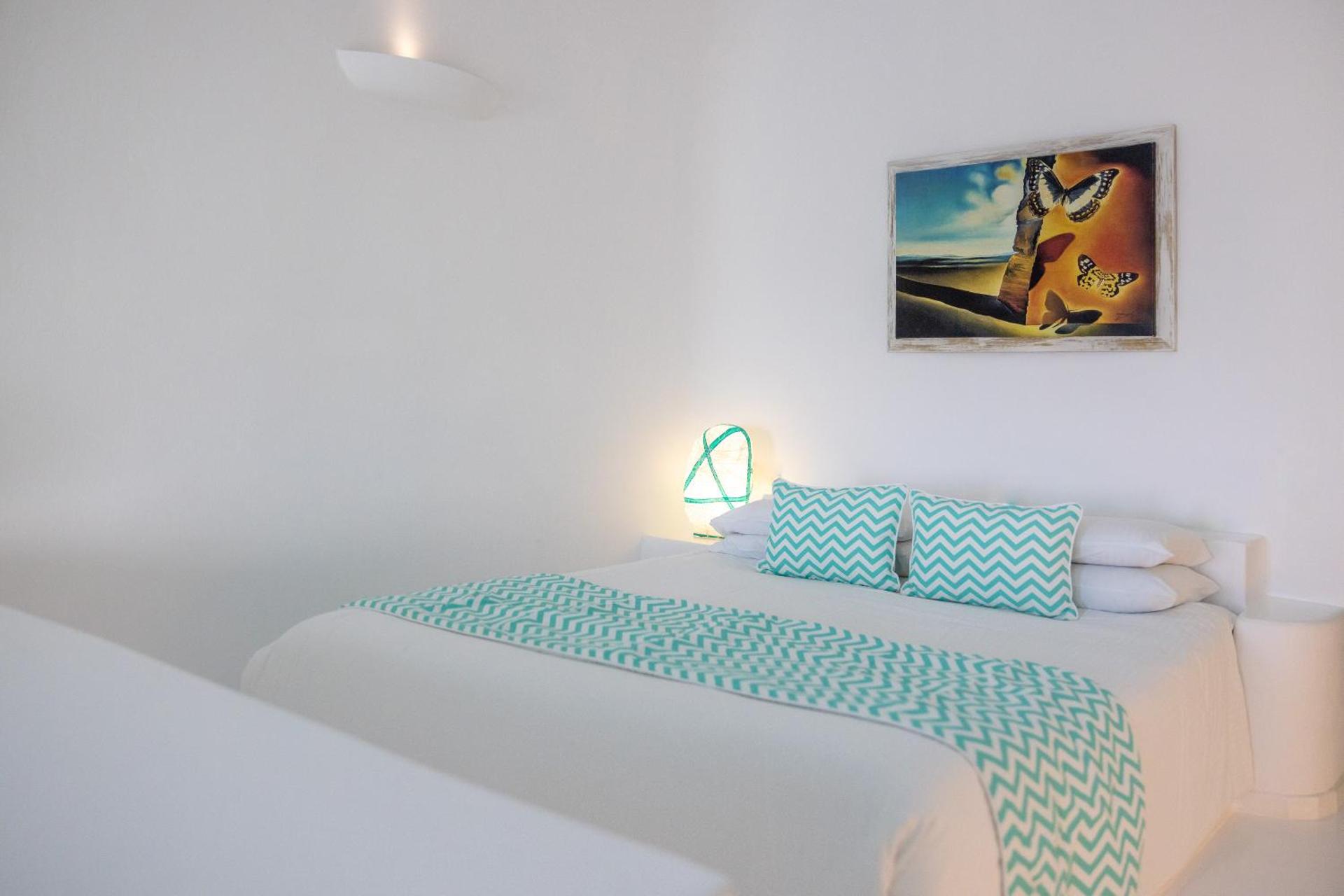 Dreams Luxury Suites - Photo 42