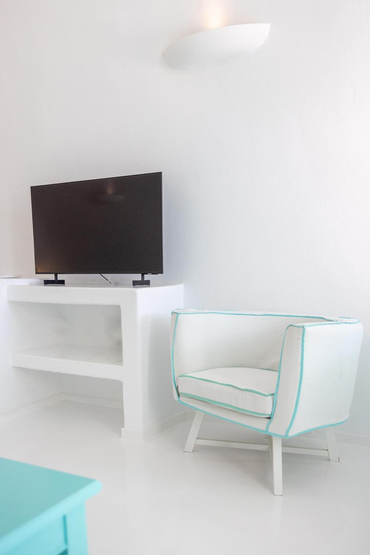 Dreams Luxury Suites - Photo 41