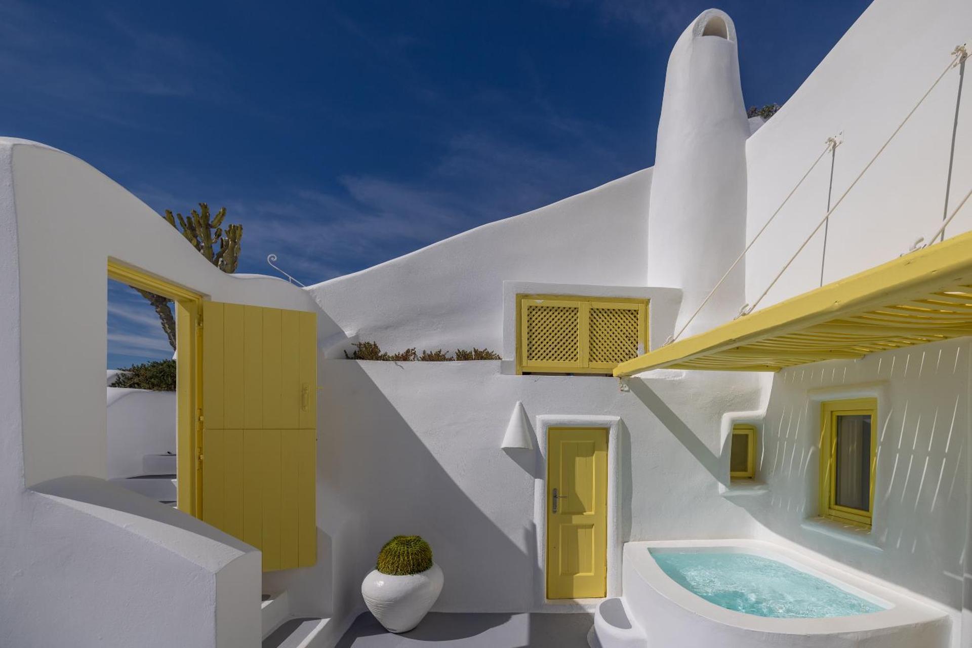 Dreams Luxury Suites - Photo 82