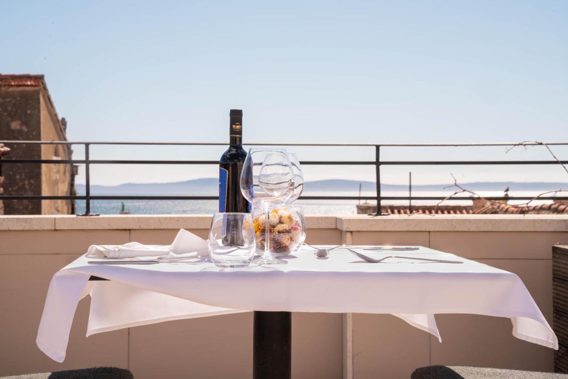 Slavija Culture Heritage Hotel - Photo 158