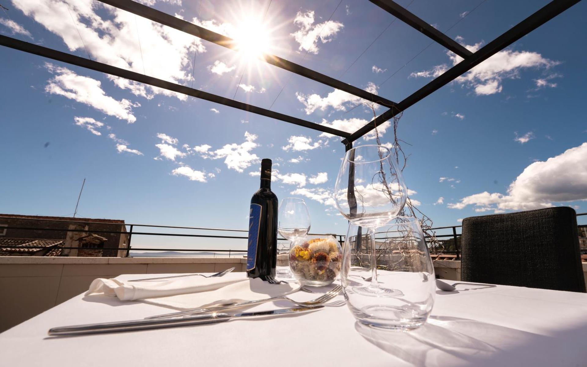 Slavija Culture Heritage Hotel - Photo 156