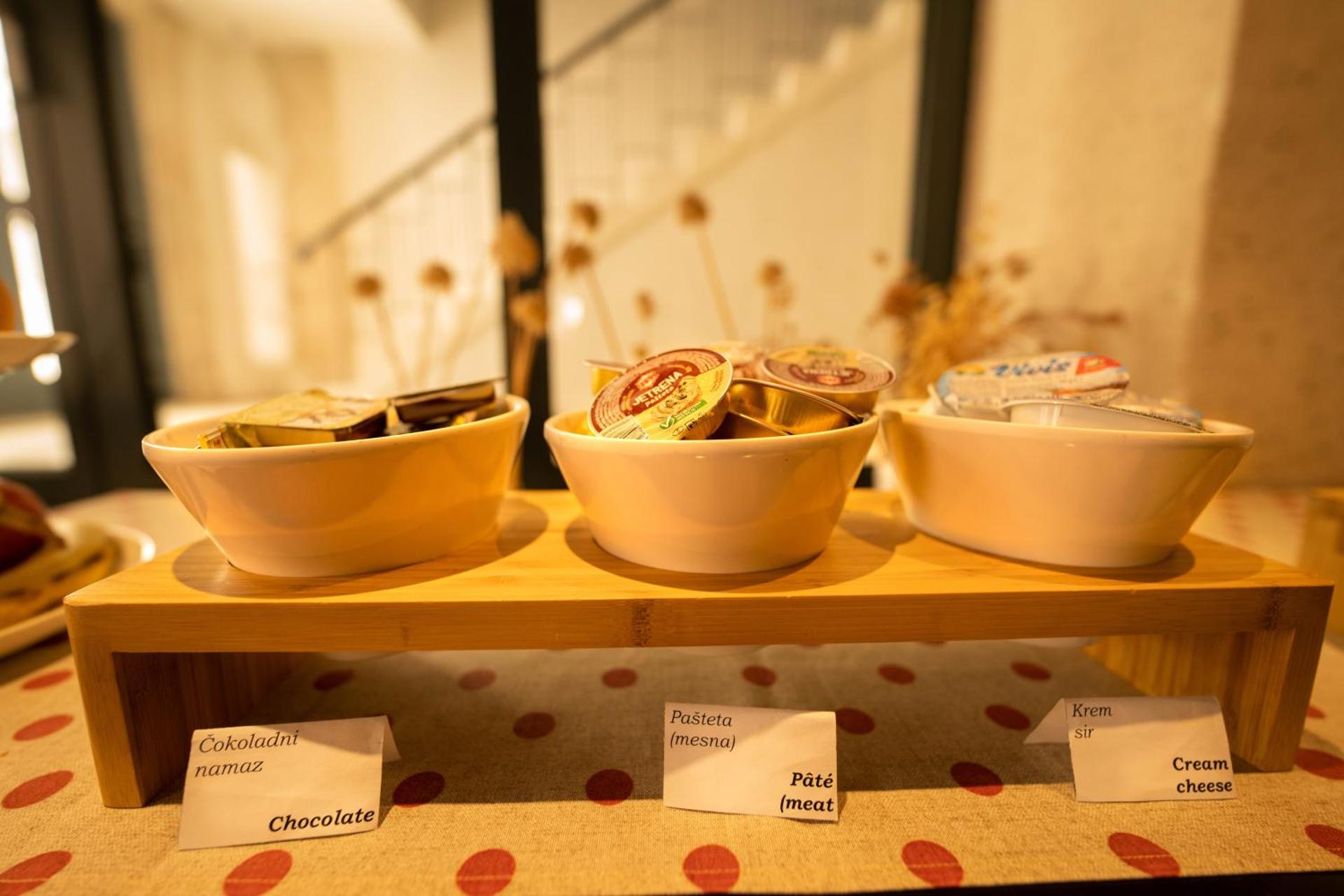 Slavija Culture Heritage Hotel - Photo 20