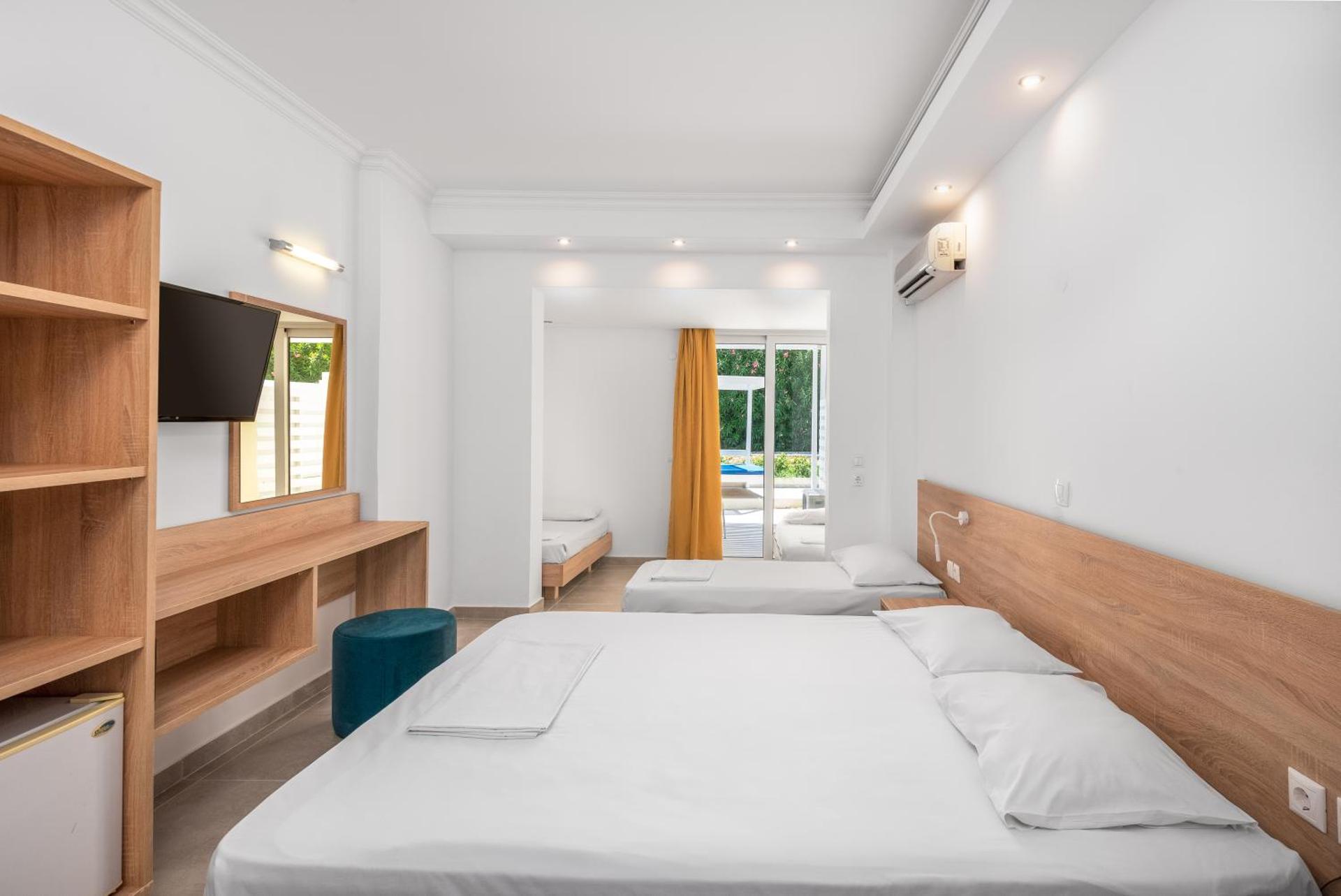 Delfinia Resort - All Inclusive - Photo 16