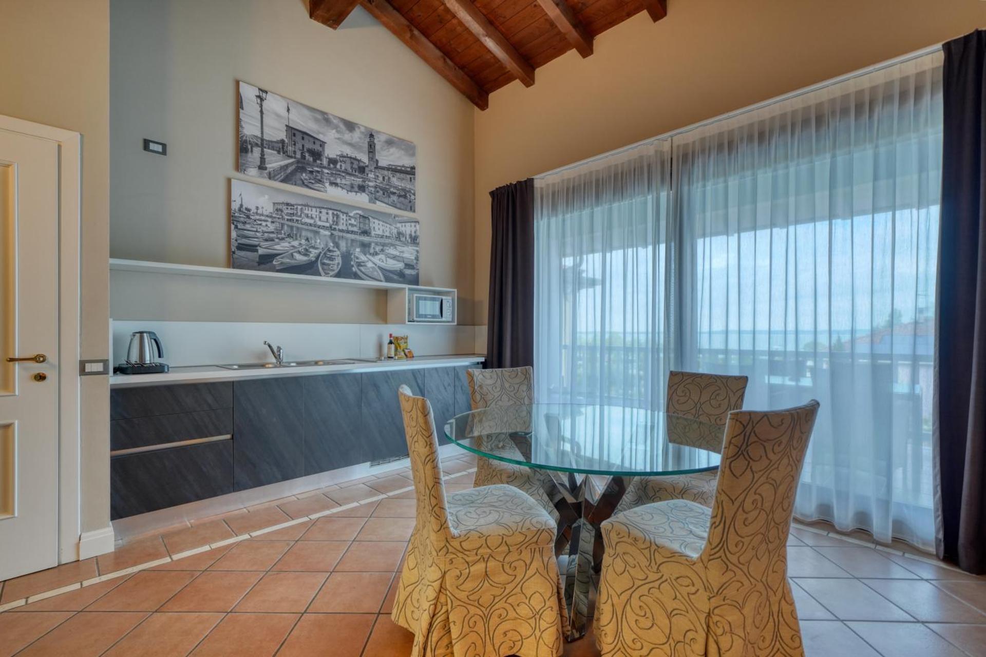Palazzo della Scala Spa Hotel Suites & Apartments - Photo 16