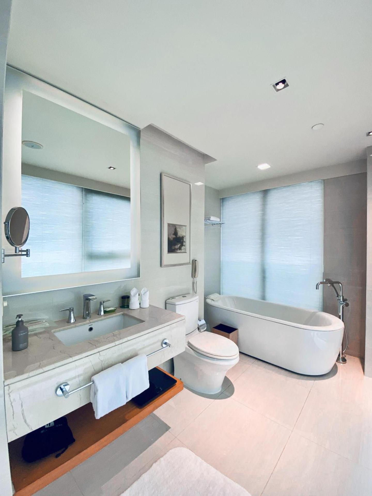 Junluxe Hotel Guangzhou Science City - Photo 27