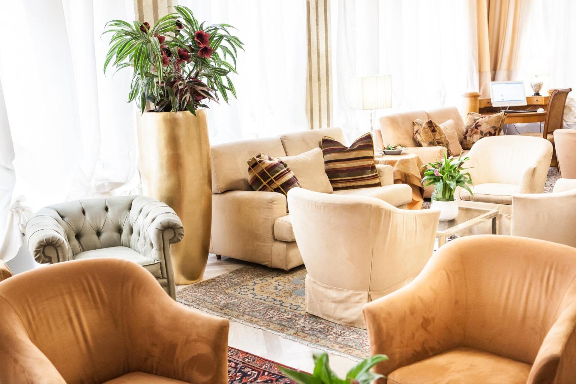 Hotel San Luca - Photo 25