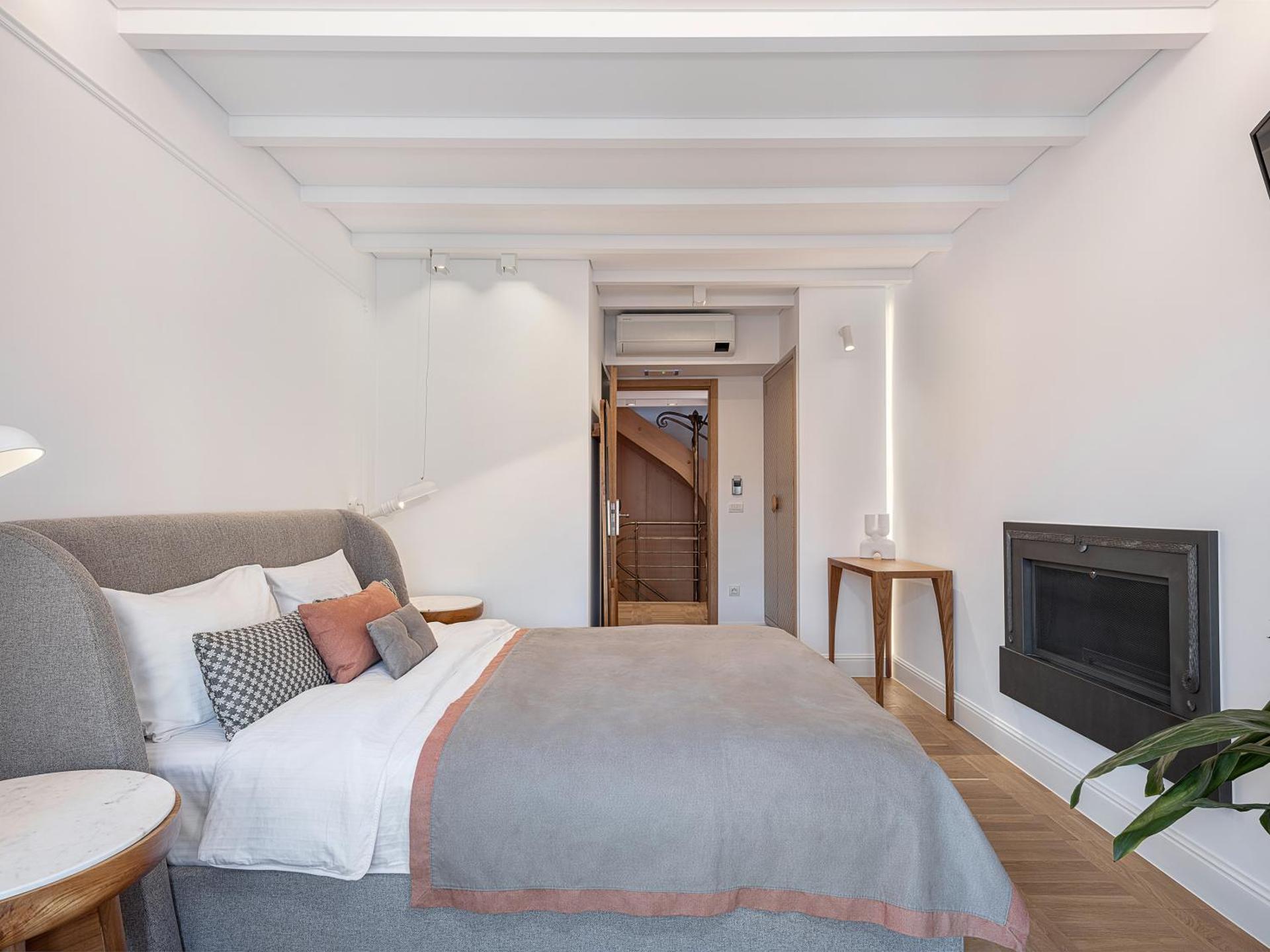 Ionas Boutique Hotel - Photo 55