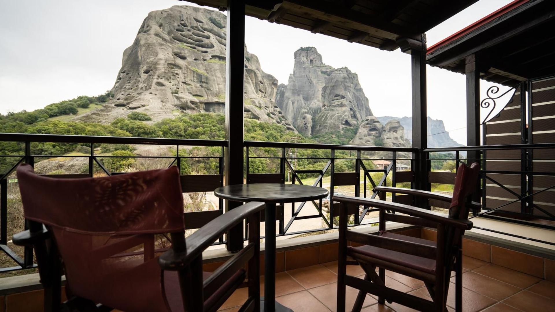 Dellas Boutique Hotel - Photo 29