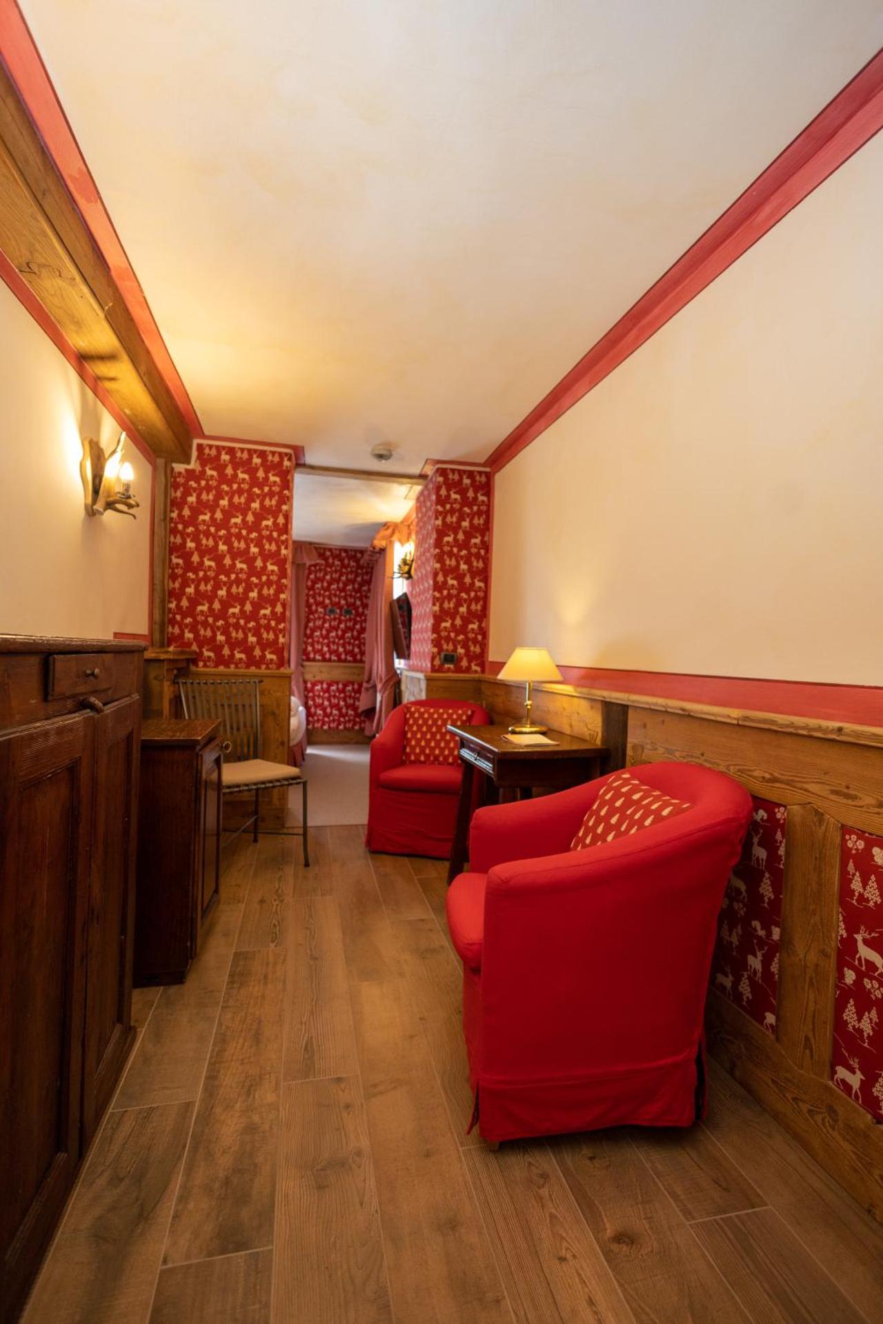 Hotel Bucaneve - Photo 44