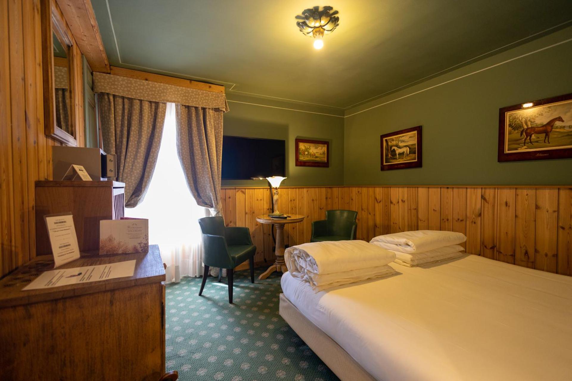 Hotel Bucaneve - Photo 52