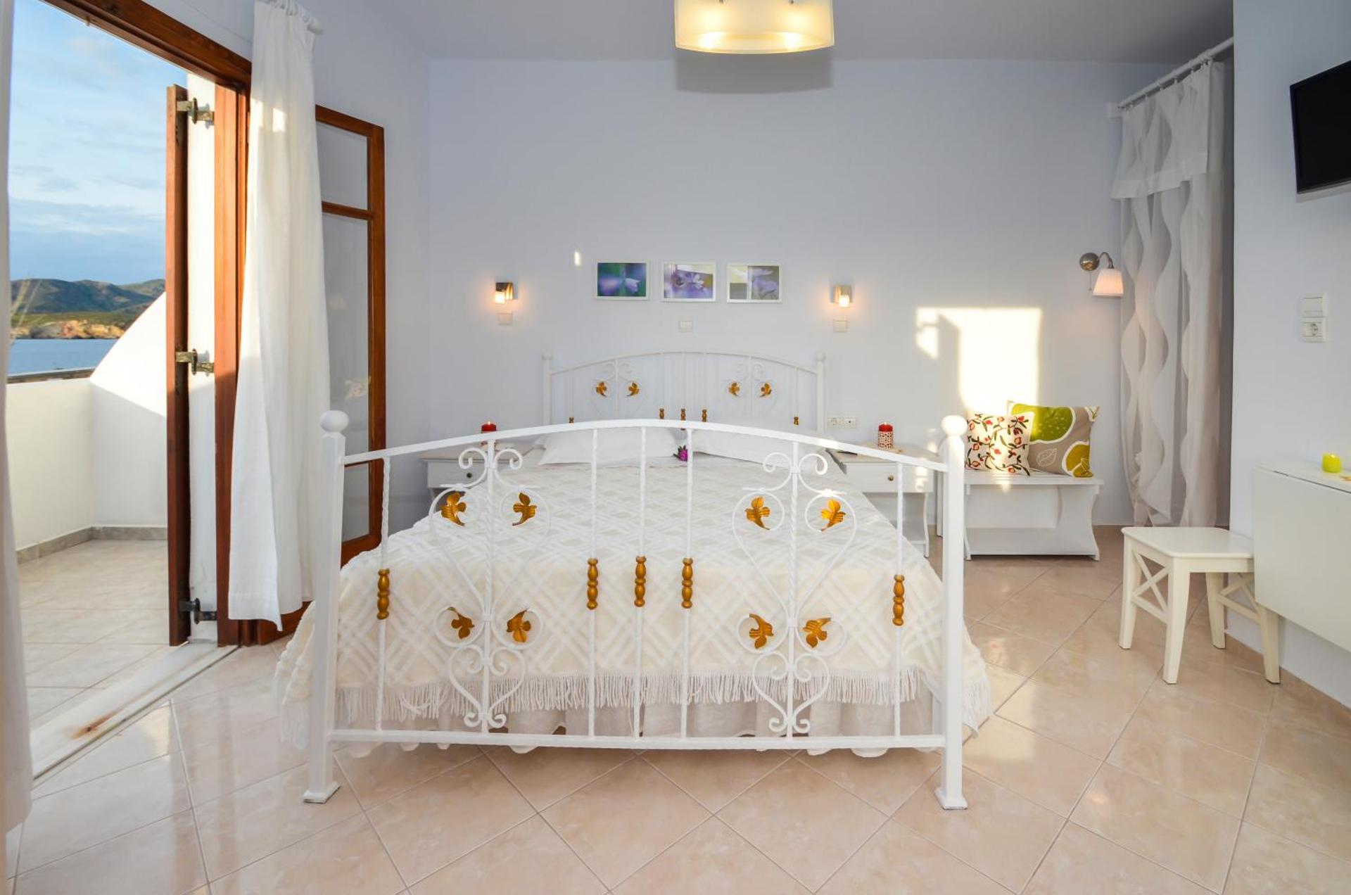 Studio (2 Adults) with Sea View