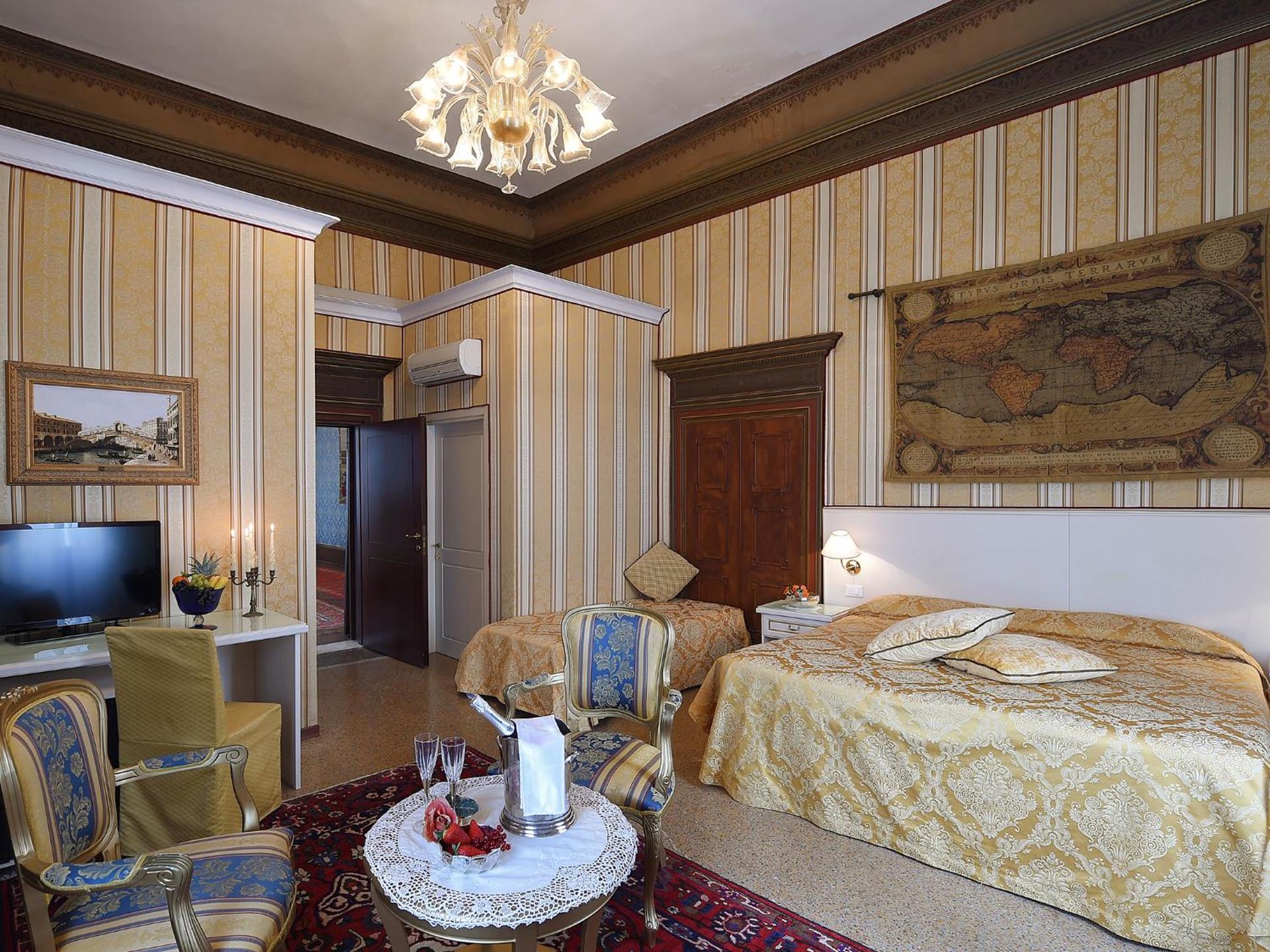 Hotel Corte dei Greci - Photo 51