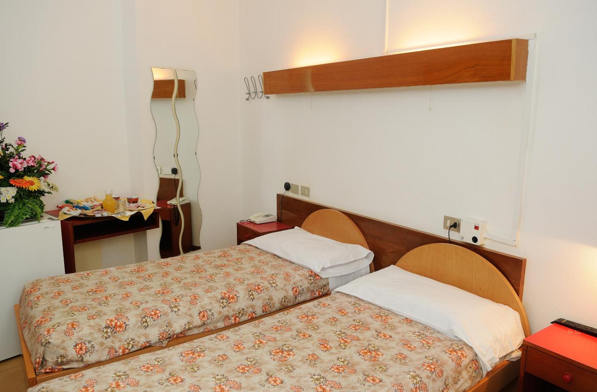 Hotel Puntabella - Photo 29