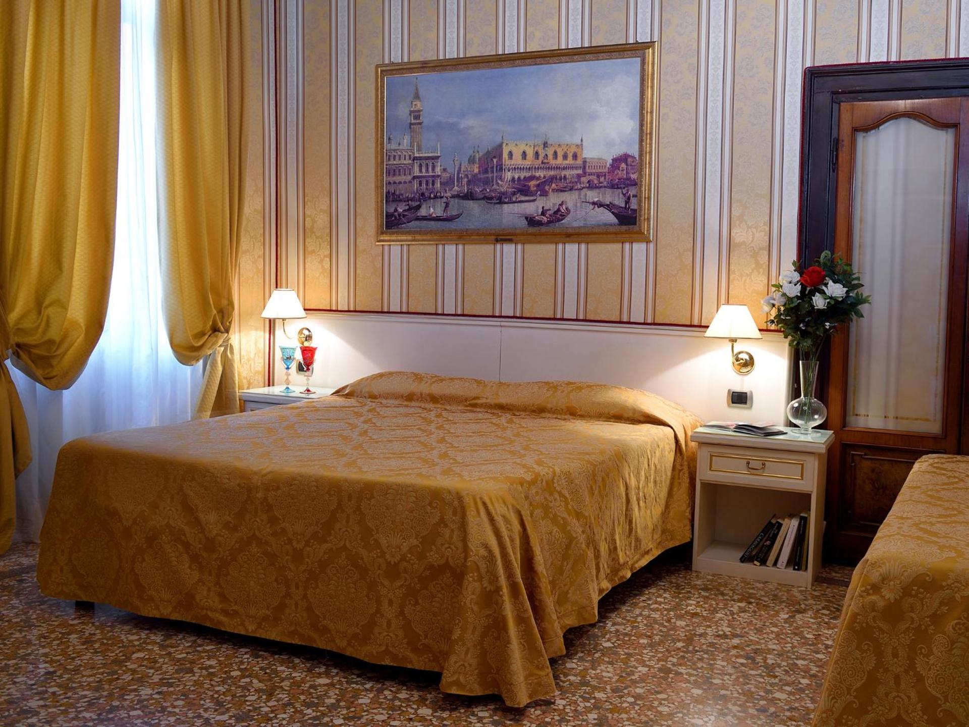 Hotel Corte dei Greci - Photo 35