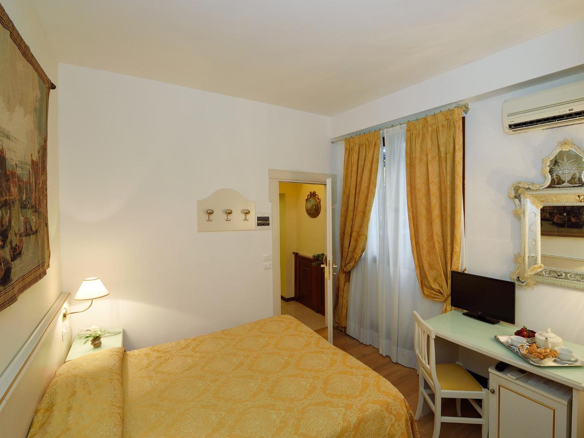 Hotel Corte dei Greci - Photo 109