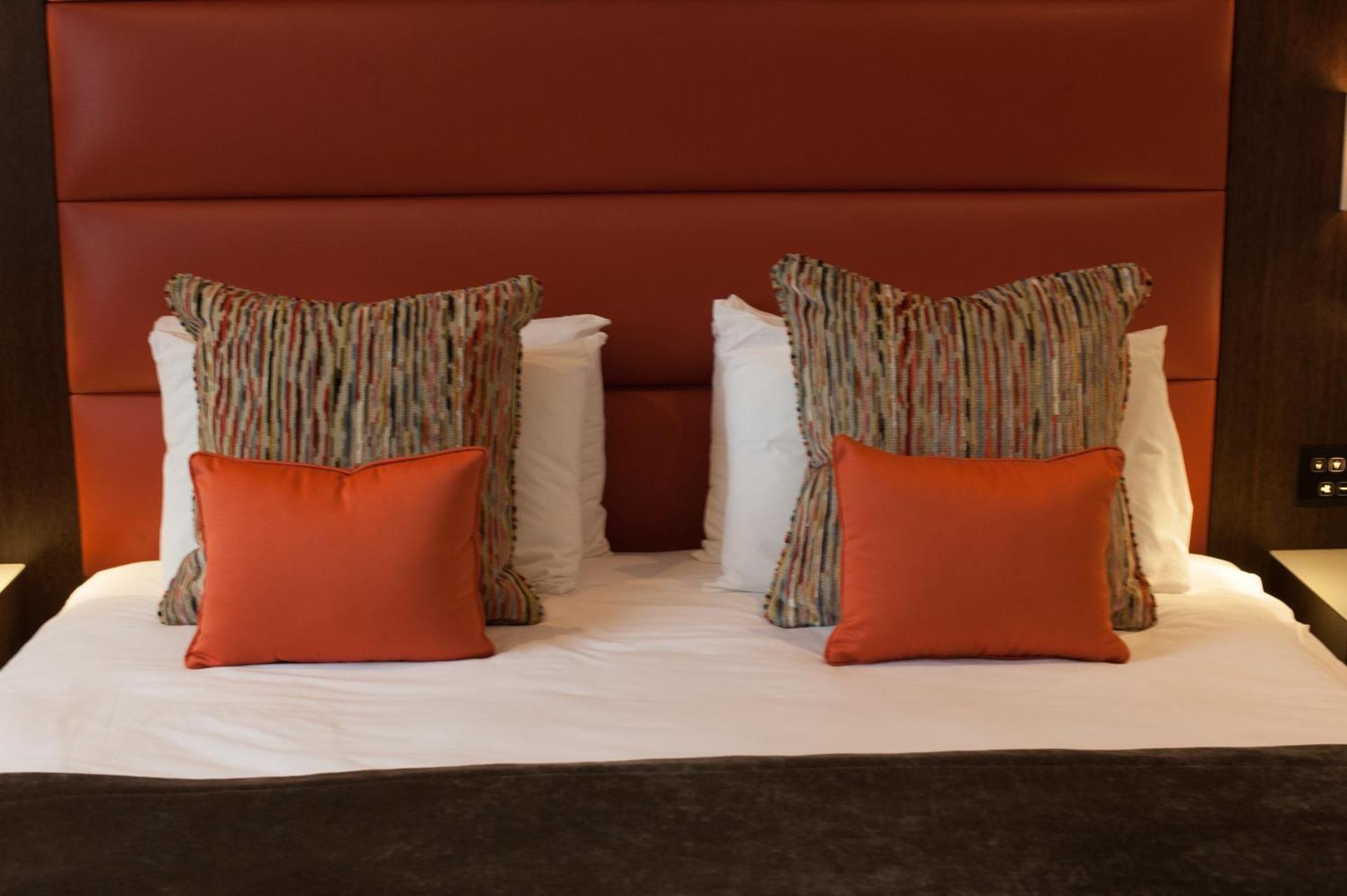 St George's Hotel - Wembley - Photo 5