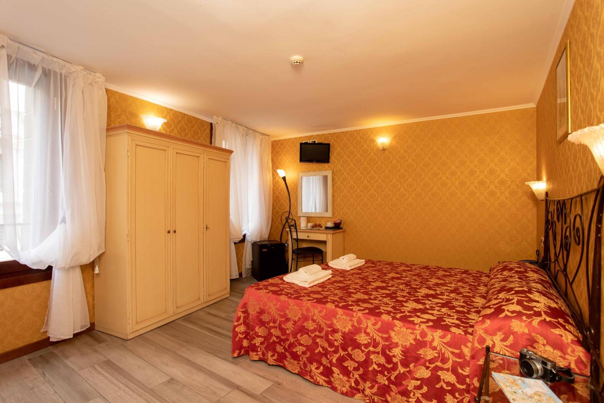 Hotel Tintoretto - Photo 29