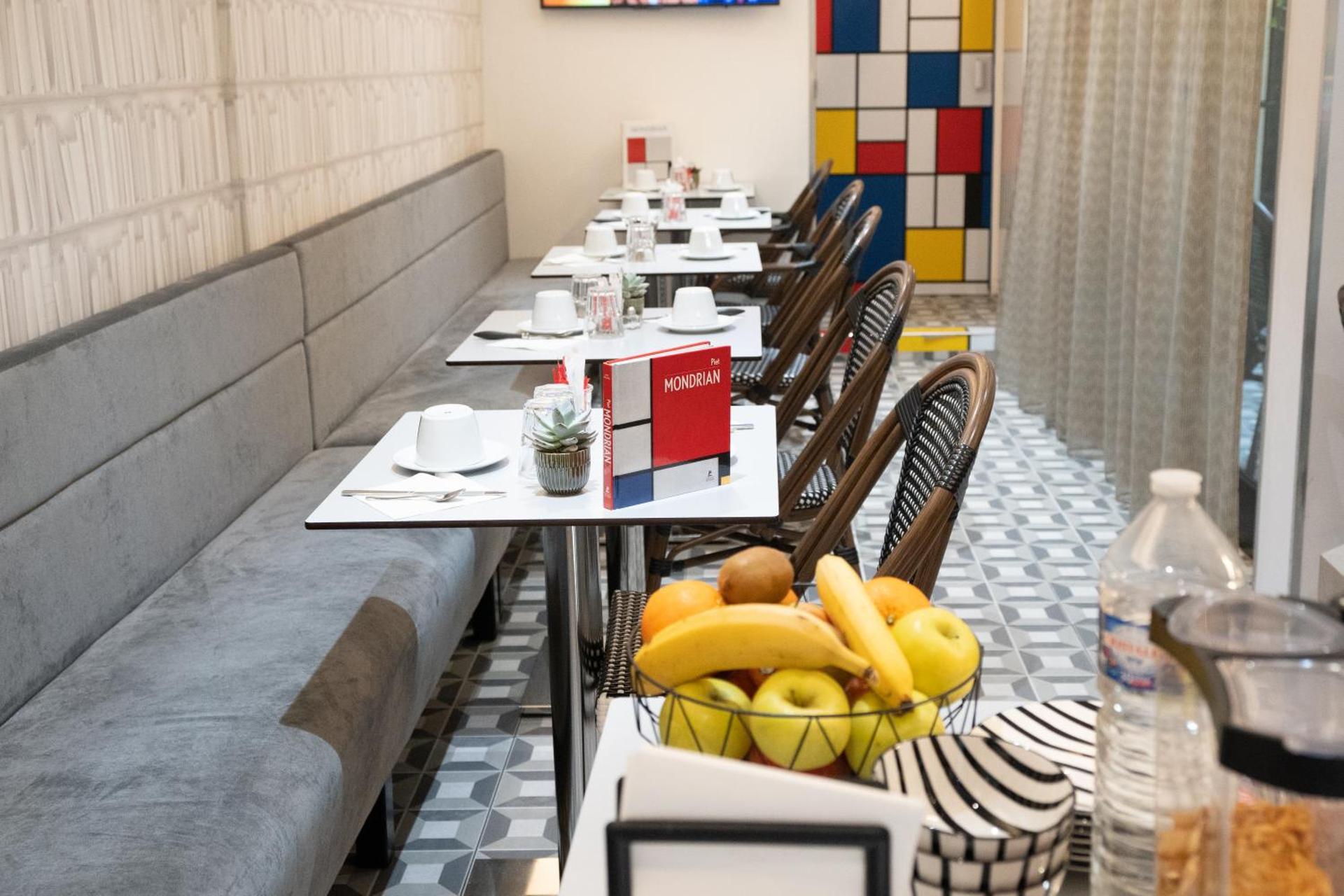 Hôtel Du Mont Dore Batignolles - Photo 54