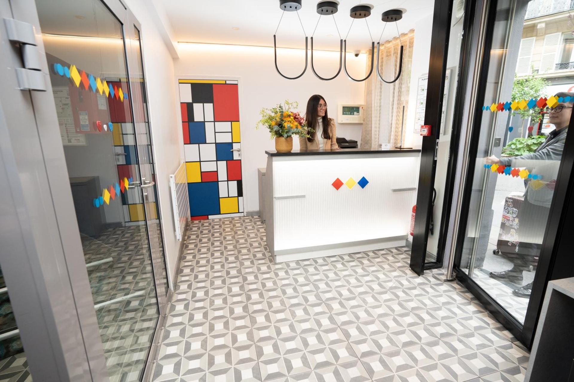 Hôtel Du Mont Dore Batignolles - Photo 59