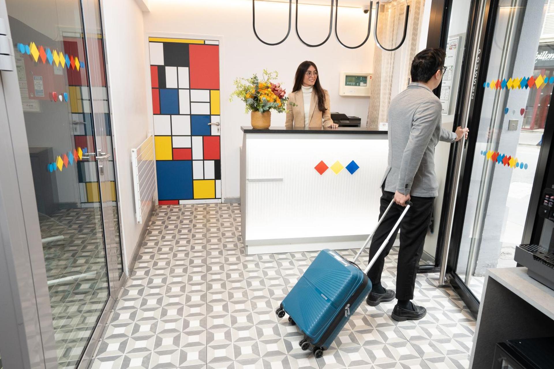 Hôtel Du Mont Dore Batignolles - Photo 46