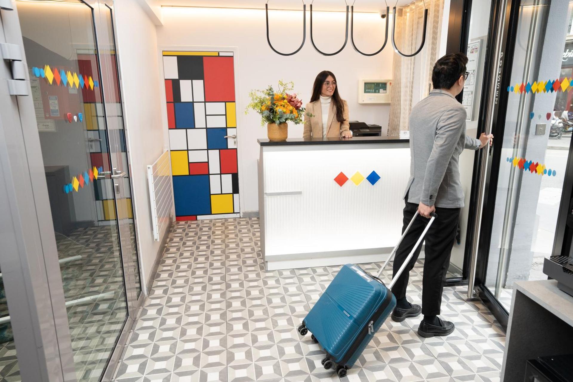 Hôtel Du Mont Dore Batignolles - Photo 63