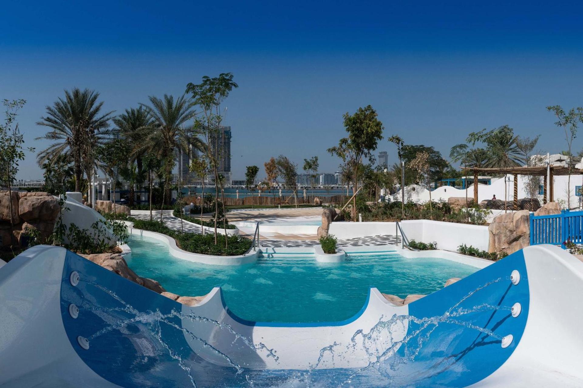 Le Meridien Mina Seyahi Beach Resort & Waterpark - Photo 21
