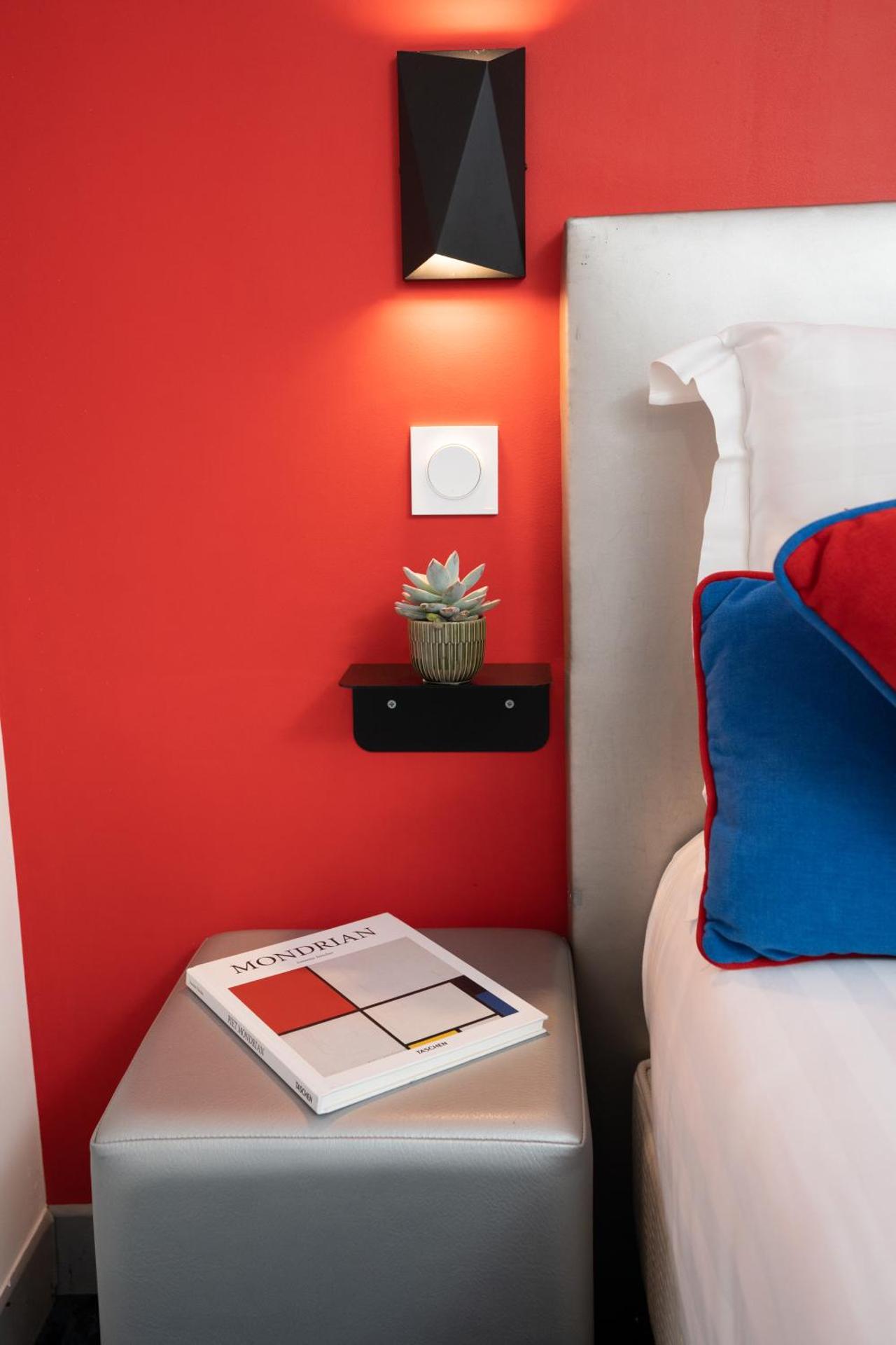 Hôtel Du Mont Dore Batignolles - Photo 7