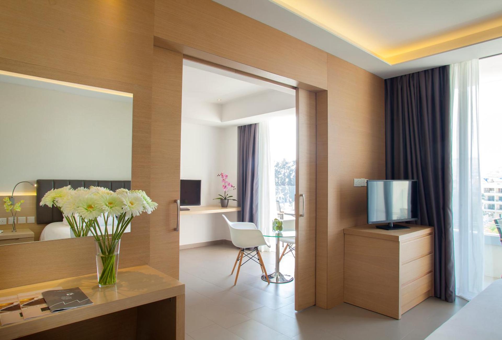 Royal Apollonia by Louis Hotels - Photo 28
