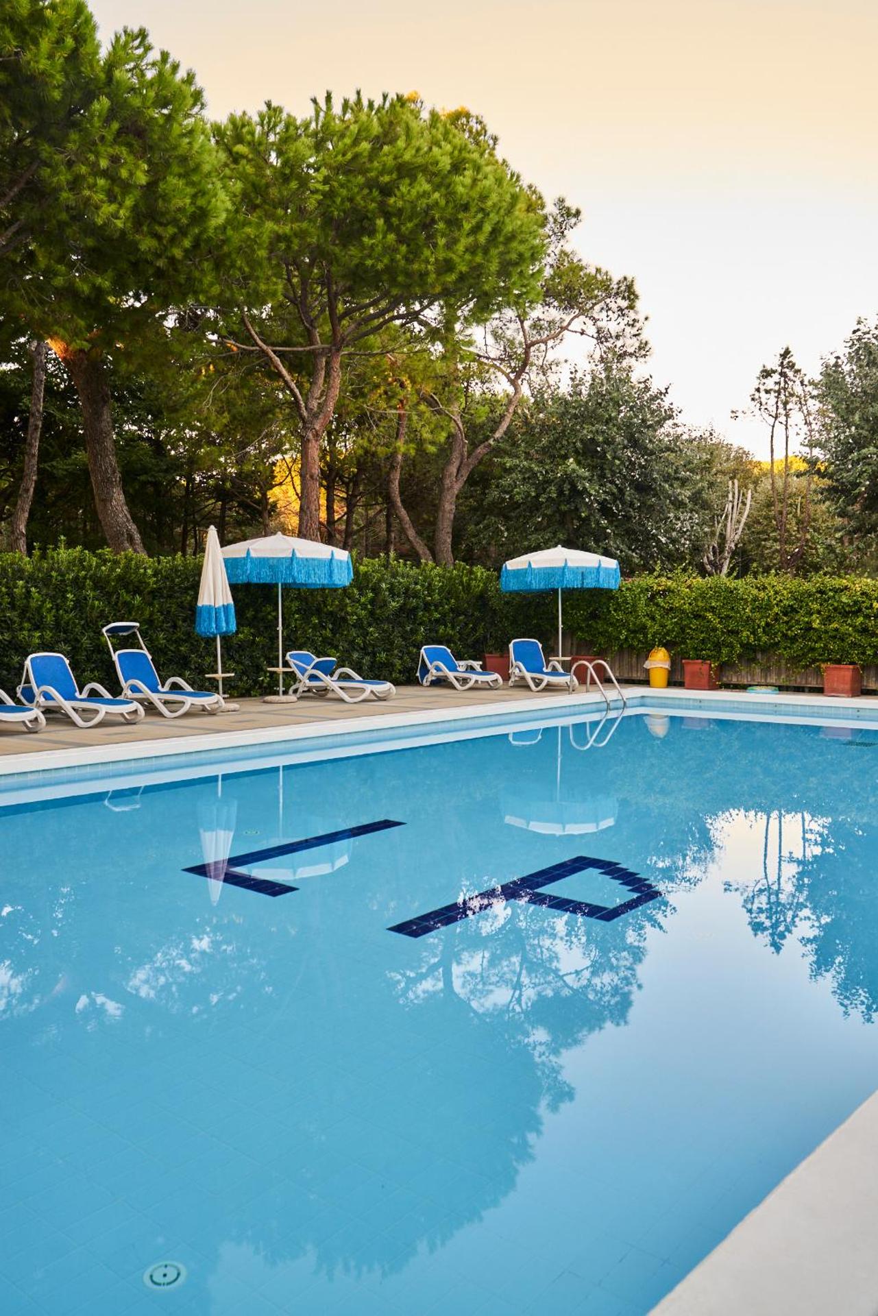 Aparthotel La Pineta - Photo 32