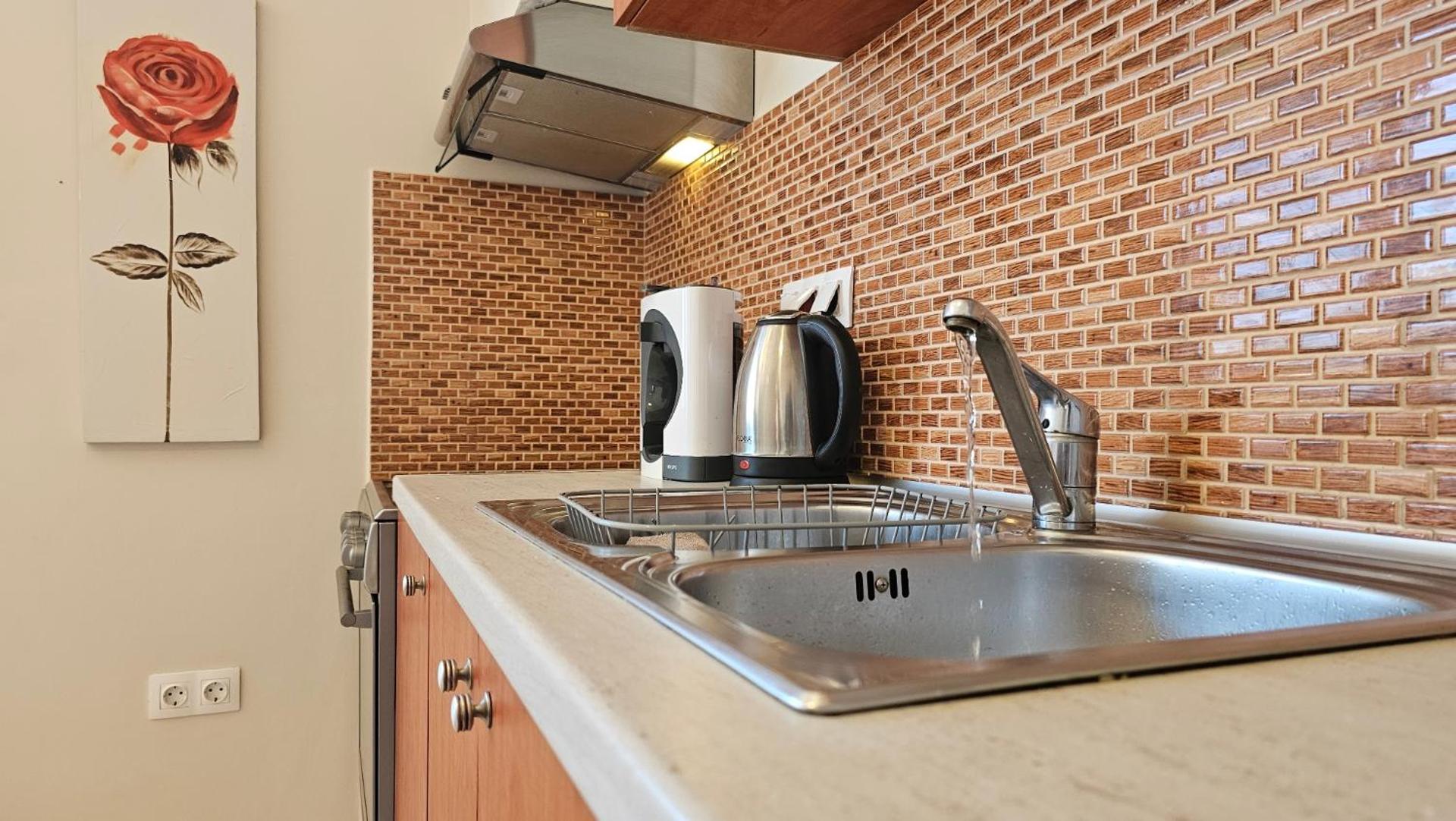 Geo Houses Milos - Photo 95