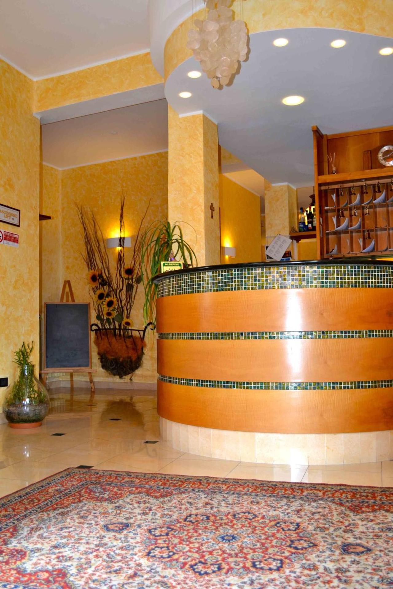 Hotel 2000 - Photo 32