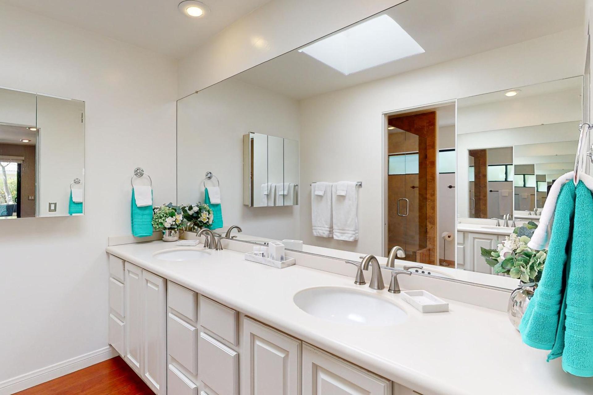 Where the Airways Meet the Fairways - Photo 47