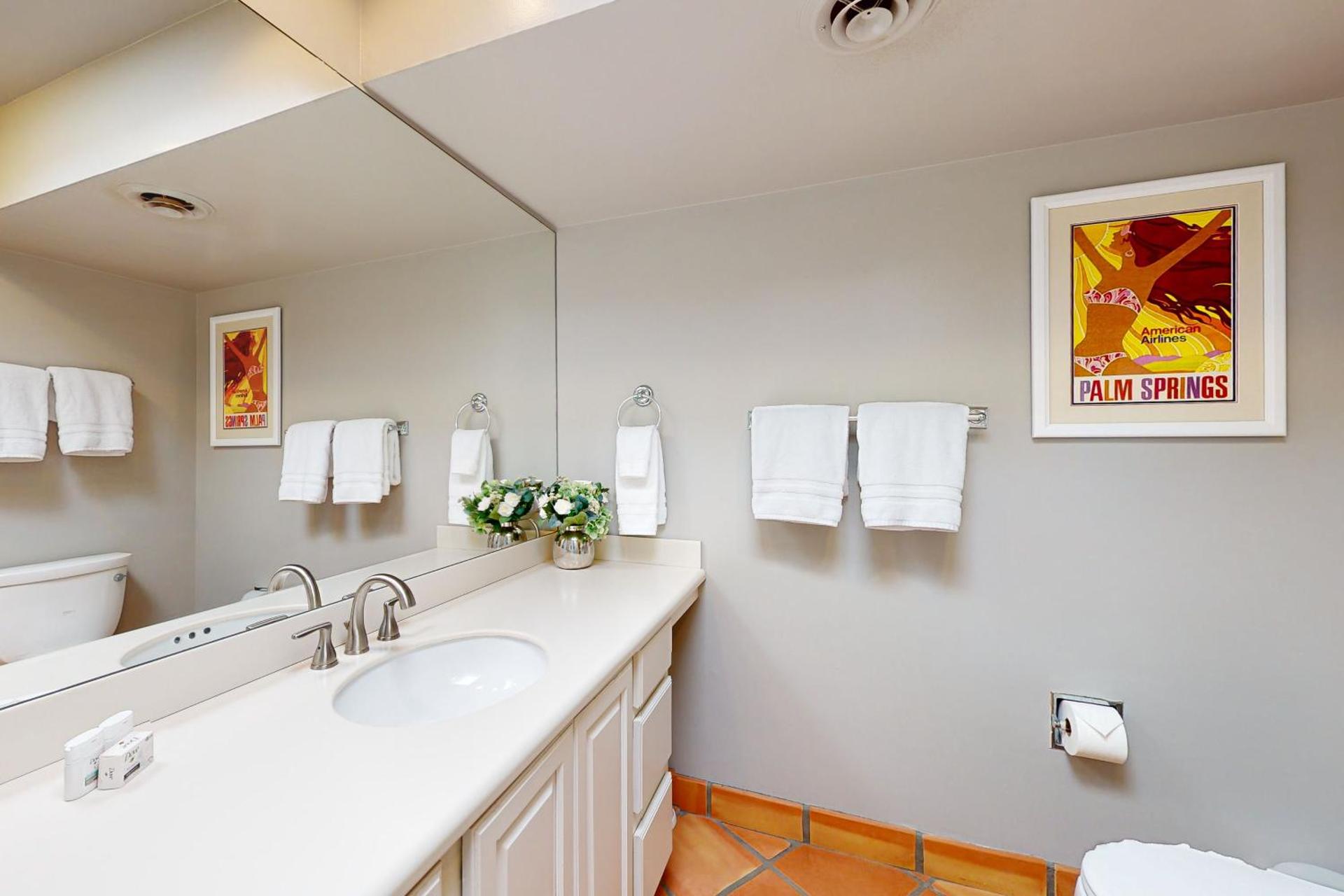 Where the Airways Meet the Fairways - Photo 9