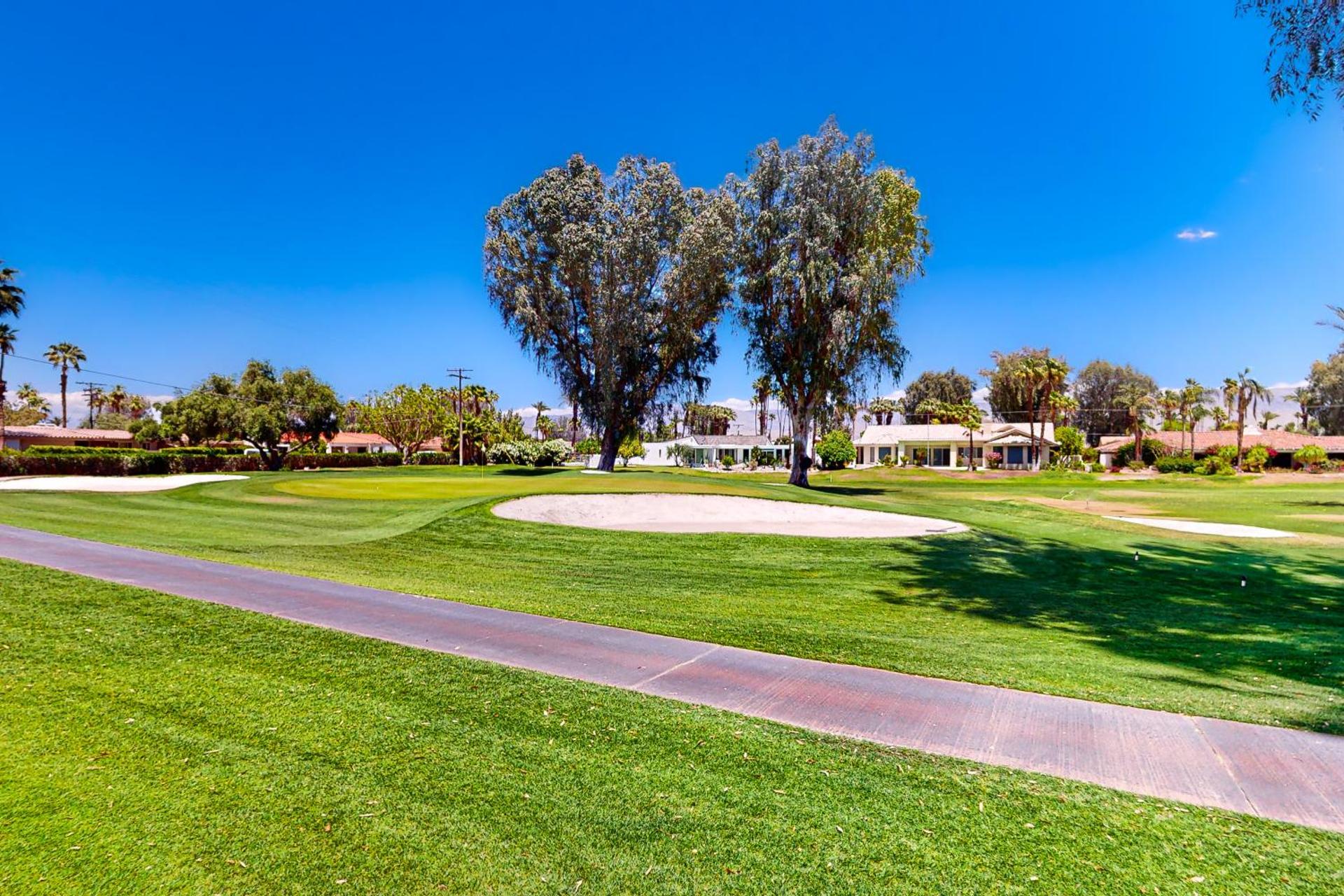 Where the Airways Meet the Fairways - Photo 19