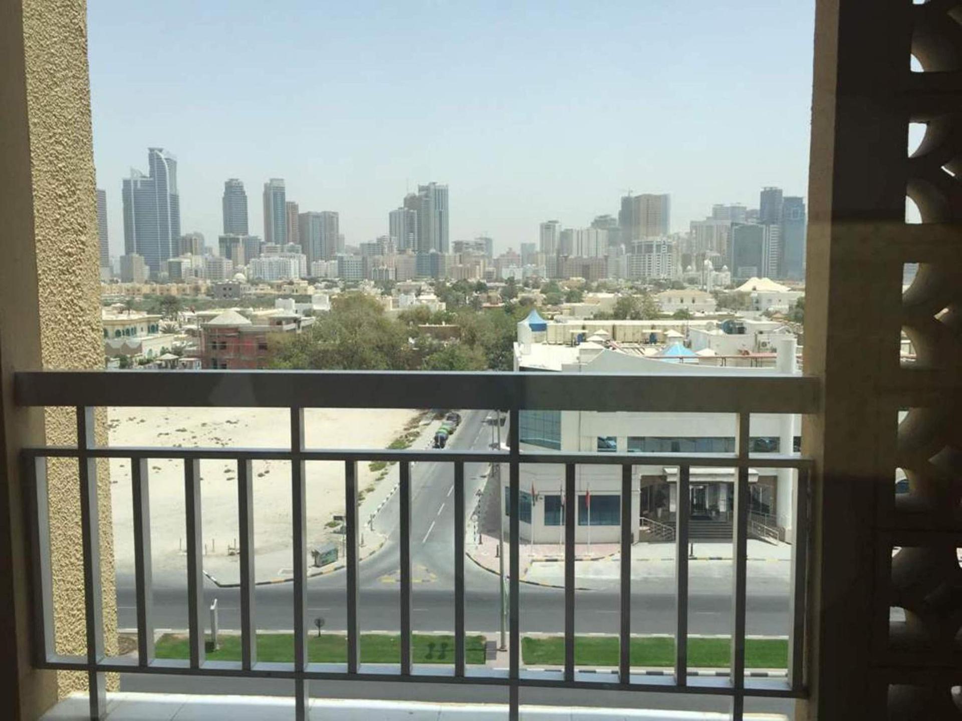 Sharjah Carlton Hotel - Photo 24