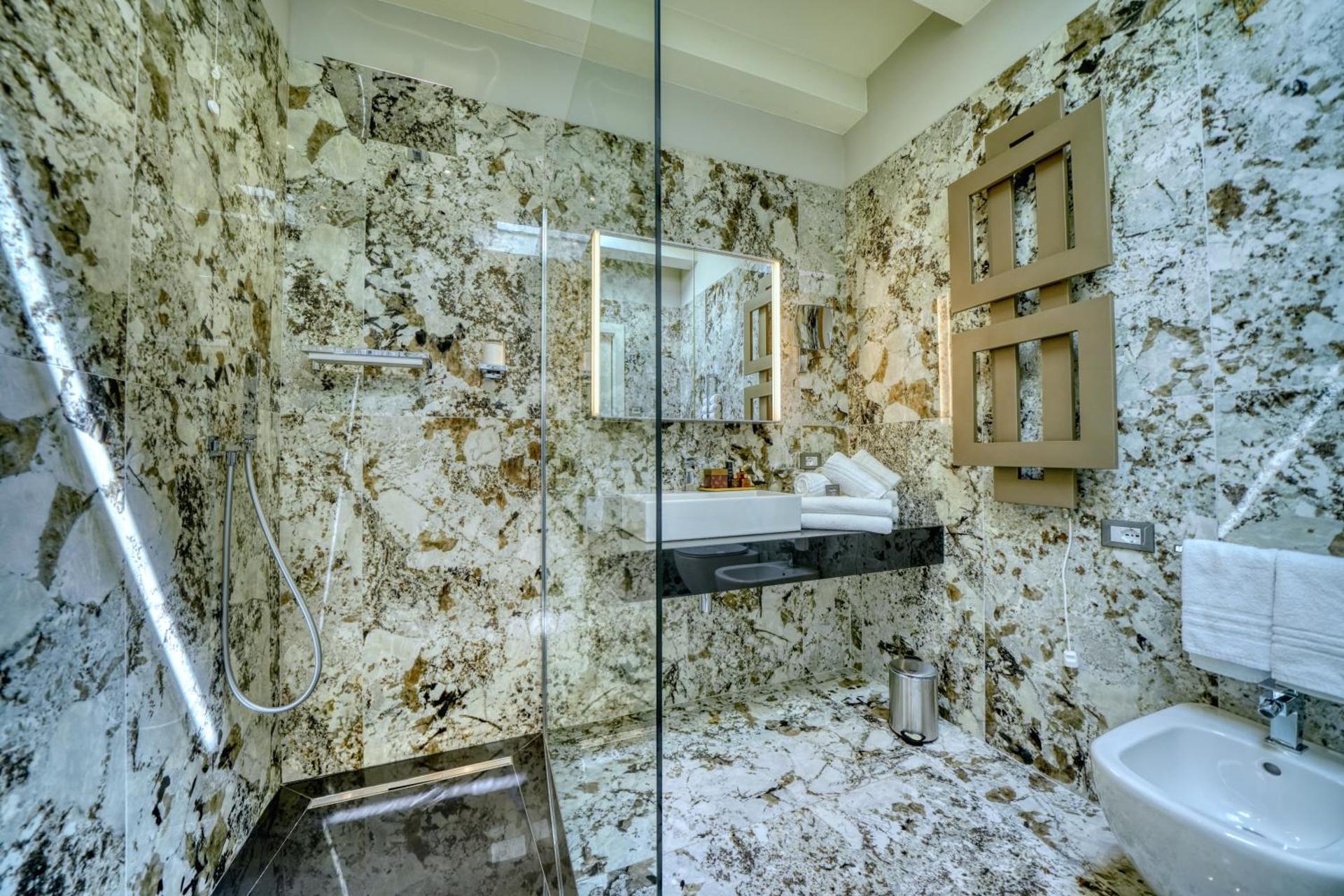 Palazzo della Scala Spa Hotel Suites & Apartments - Photo 126