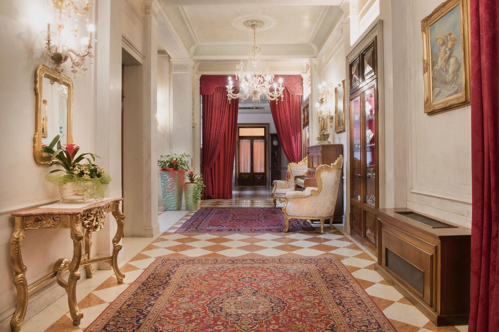 Hotel Villa Stucky - Photo 137