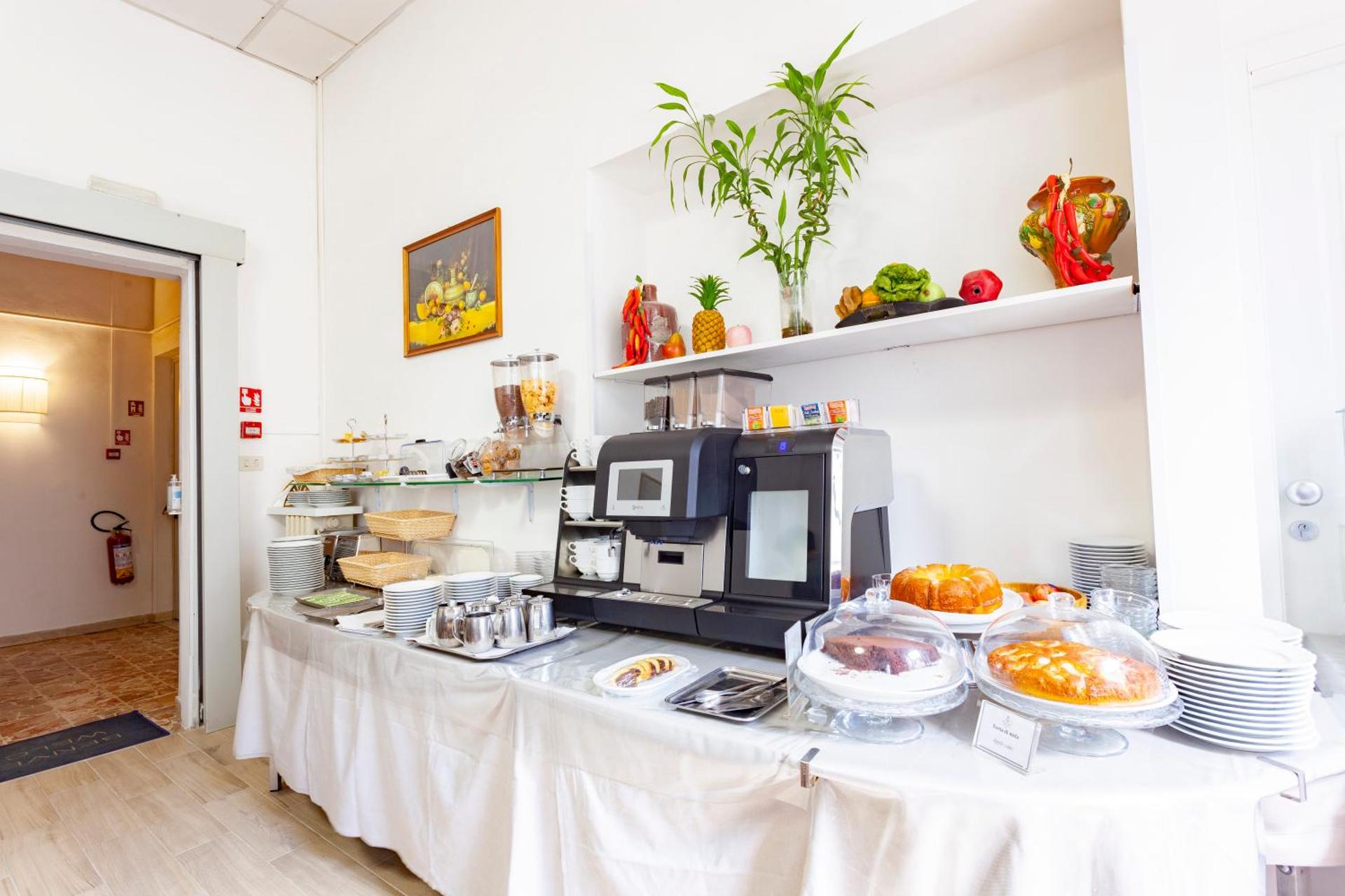 Hotel St. James - Photo 73