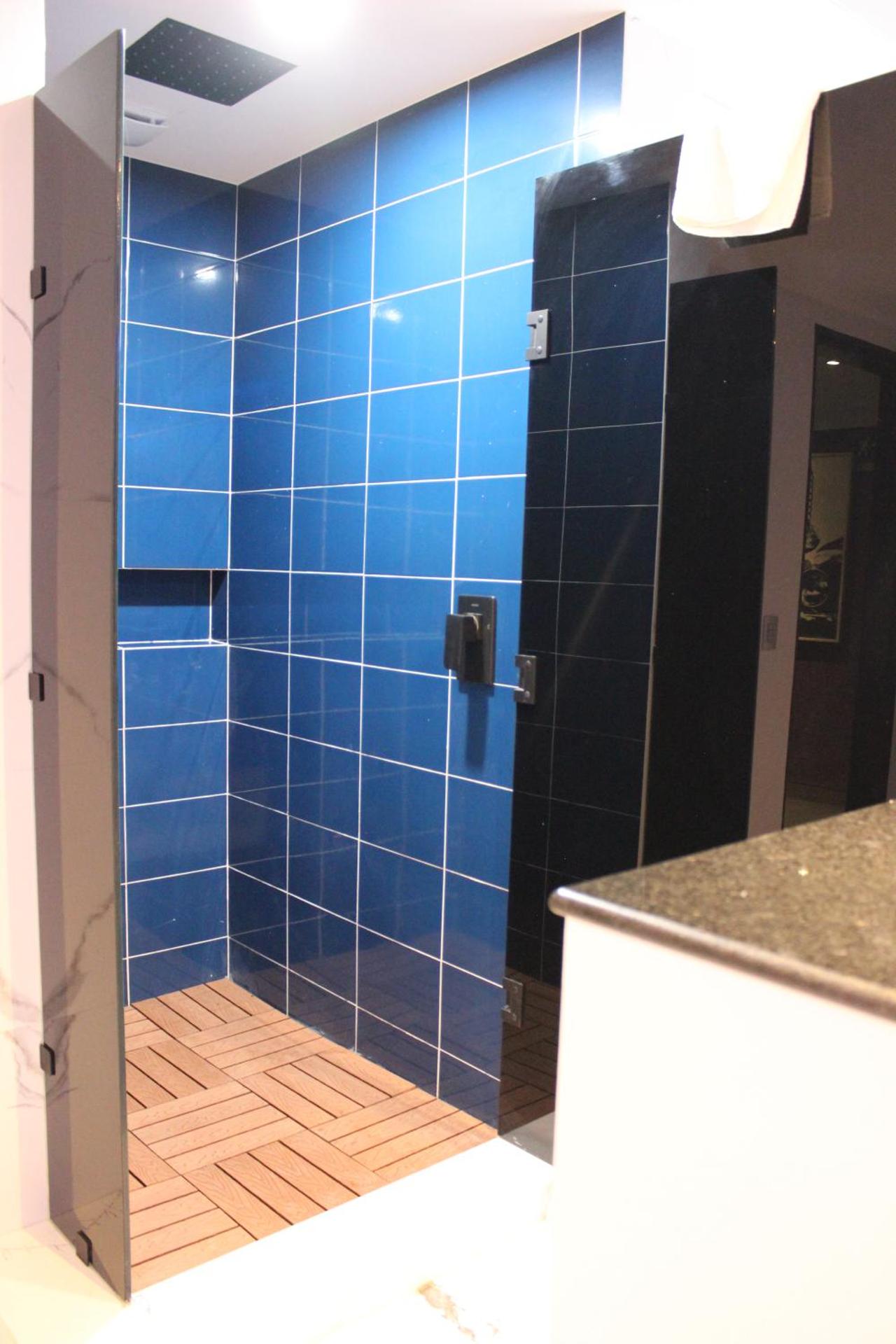 Double Room with Two Double Beds - Photo 4