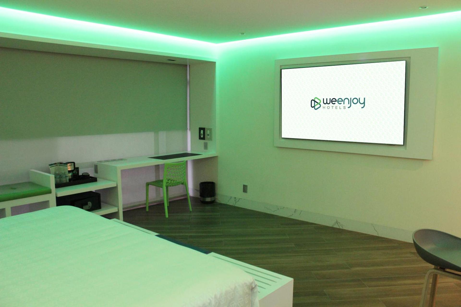 WeEnjoy Hotels Grand Prix Aeropuerto CDMX - Photo 117