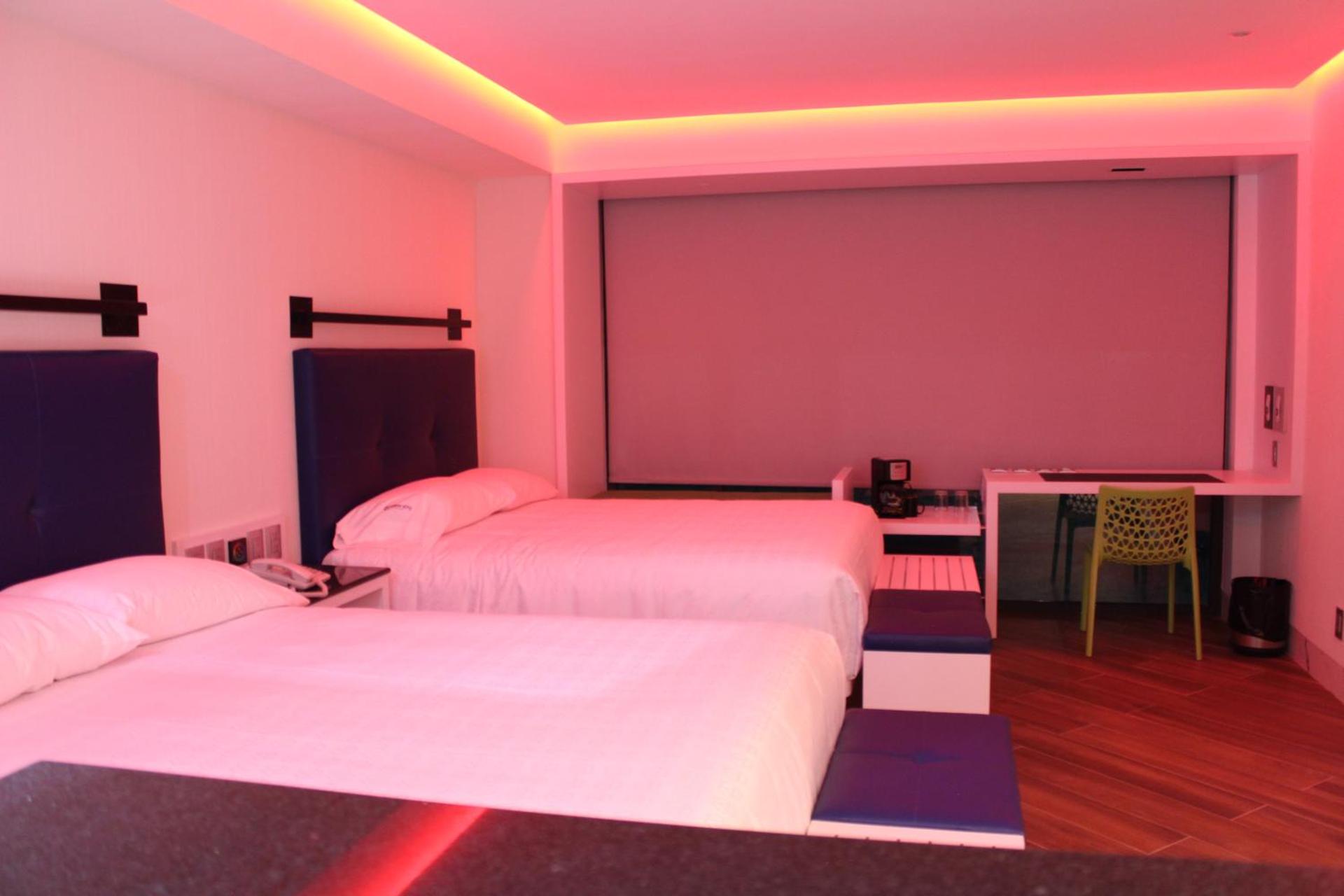 WeEnjoy Hotels Grand Prix Aeropuerto CDMX - Photo 39