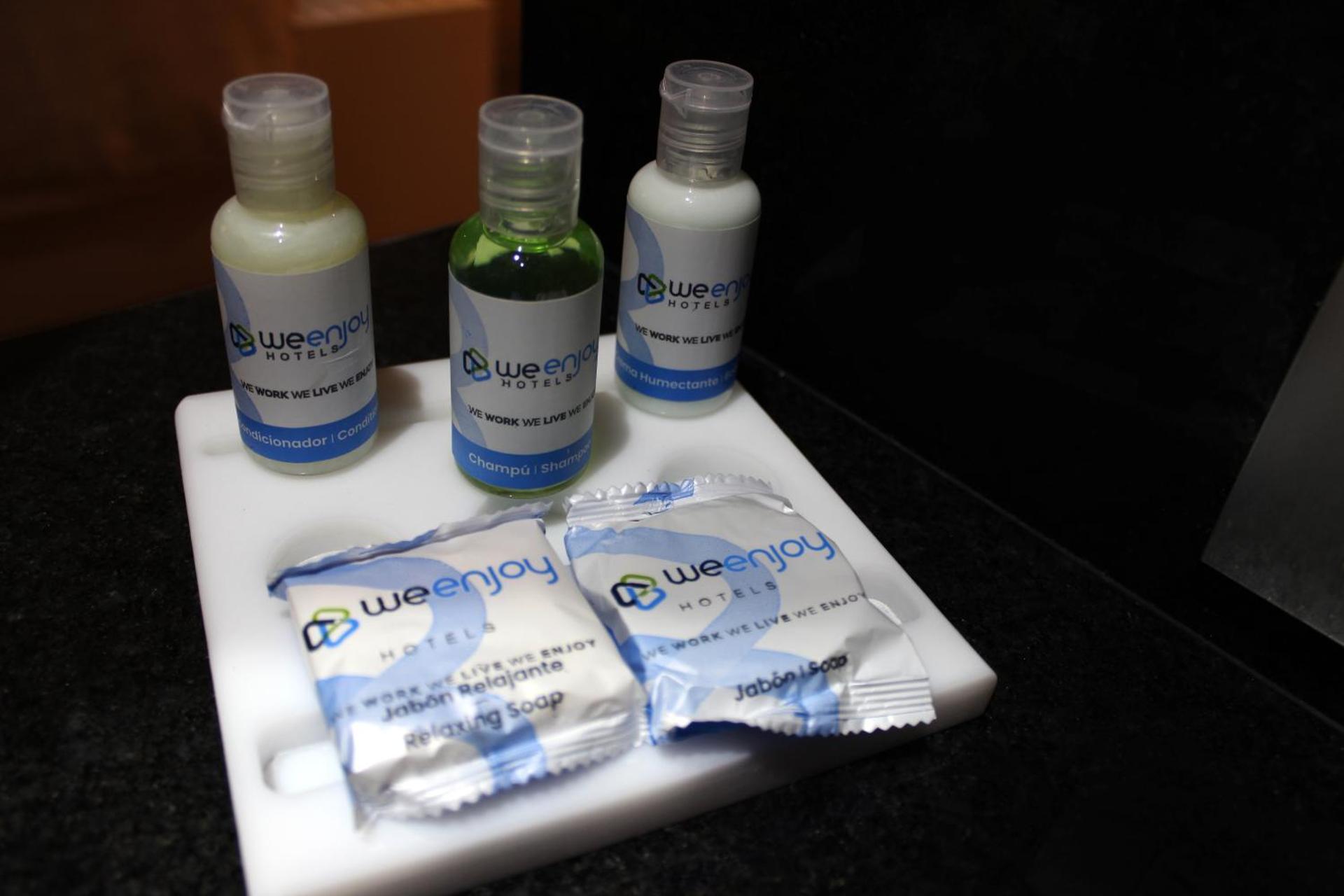 WeEnjoy Hotels Grand Prix Aeropuerto CDMX - Photo 17