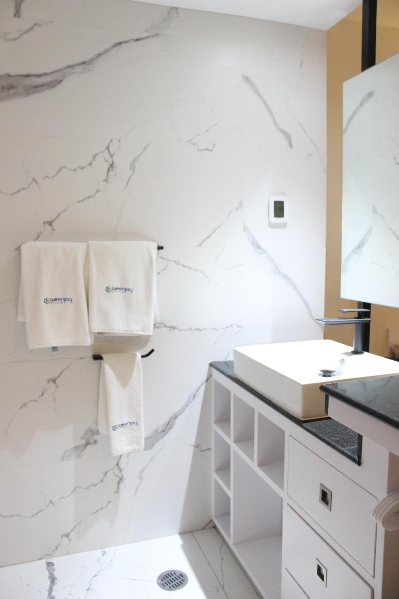 Classic Quadruple Room - Photo 4