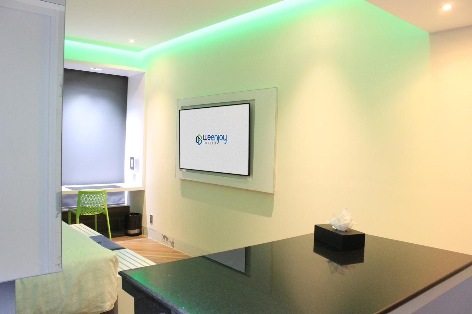 WeEnjoy Hotels Grand Prix Aeropuerto CDMX - Photo 16