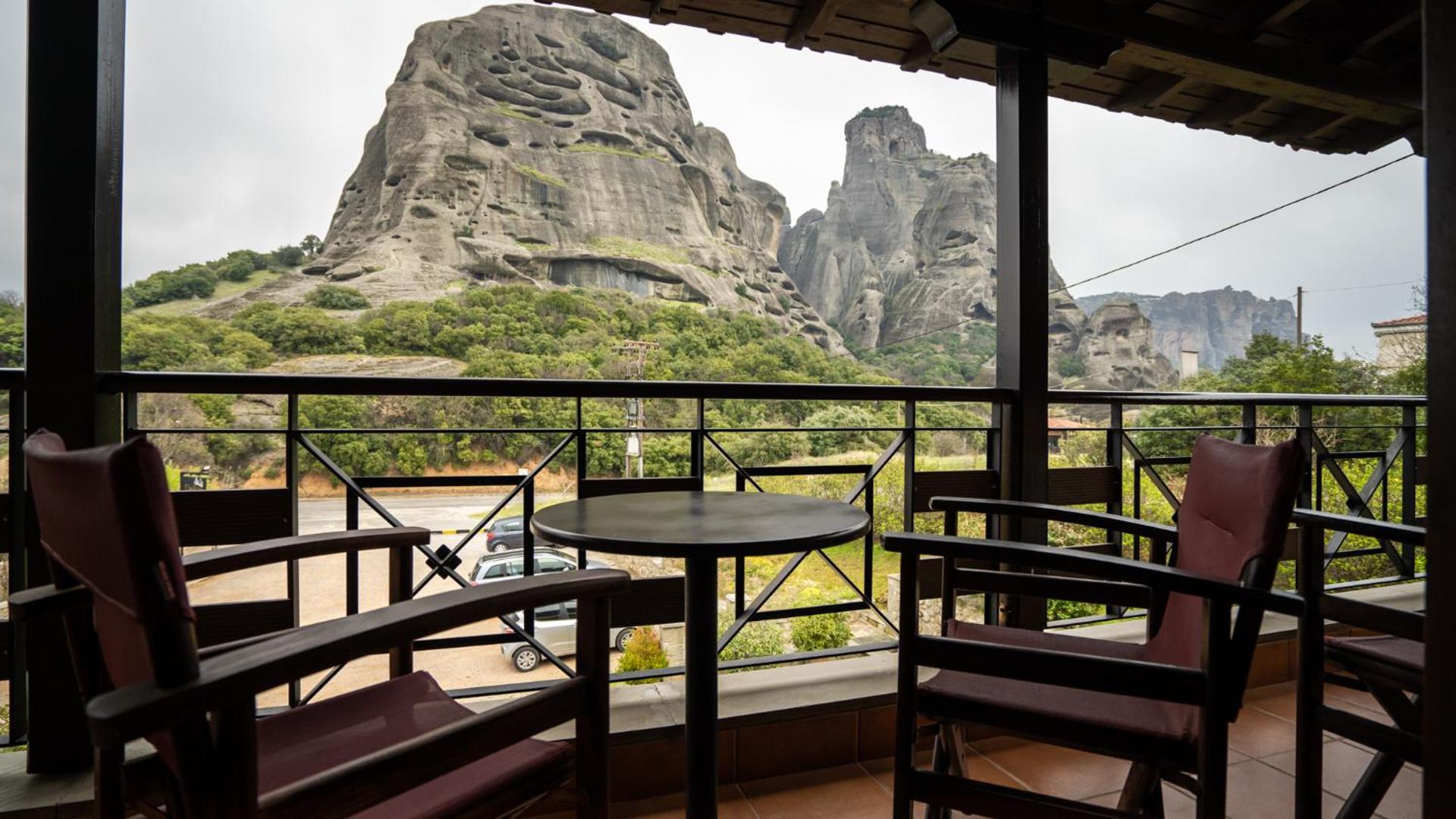 Dellas Boutique Hotel - Photo 47