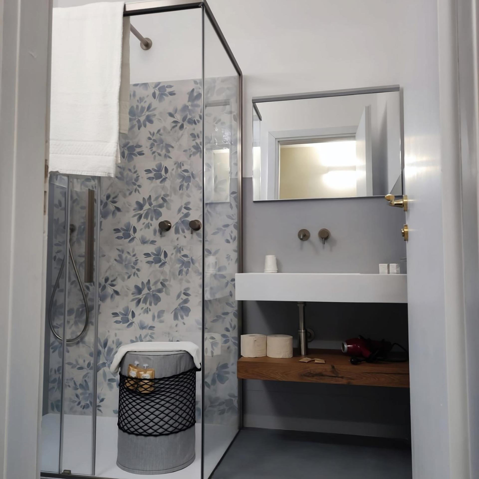 Hotel Riviera - Photo 24