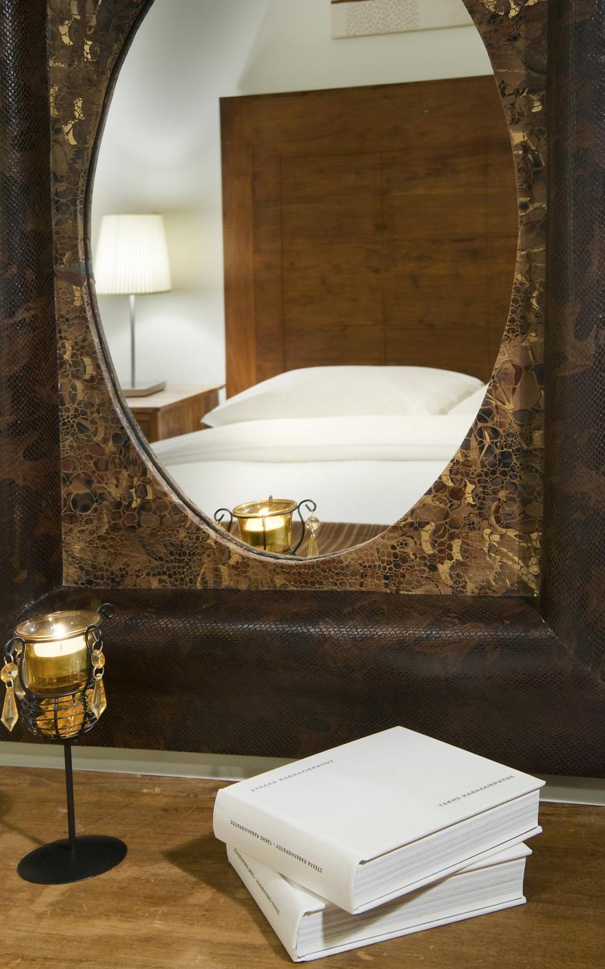 Xenonas Iresioni - Photo 49