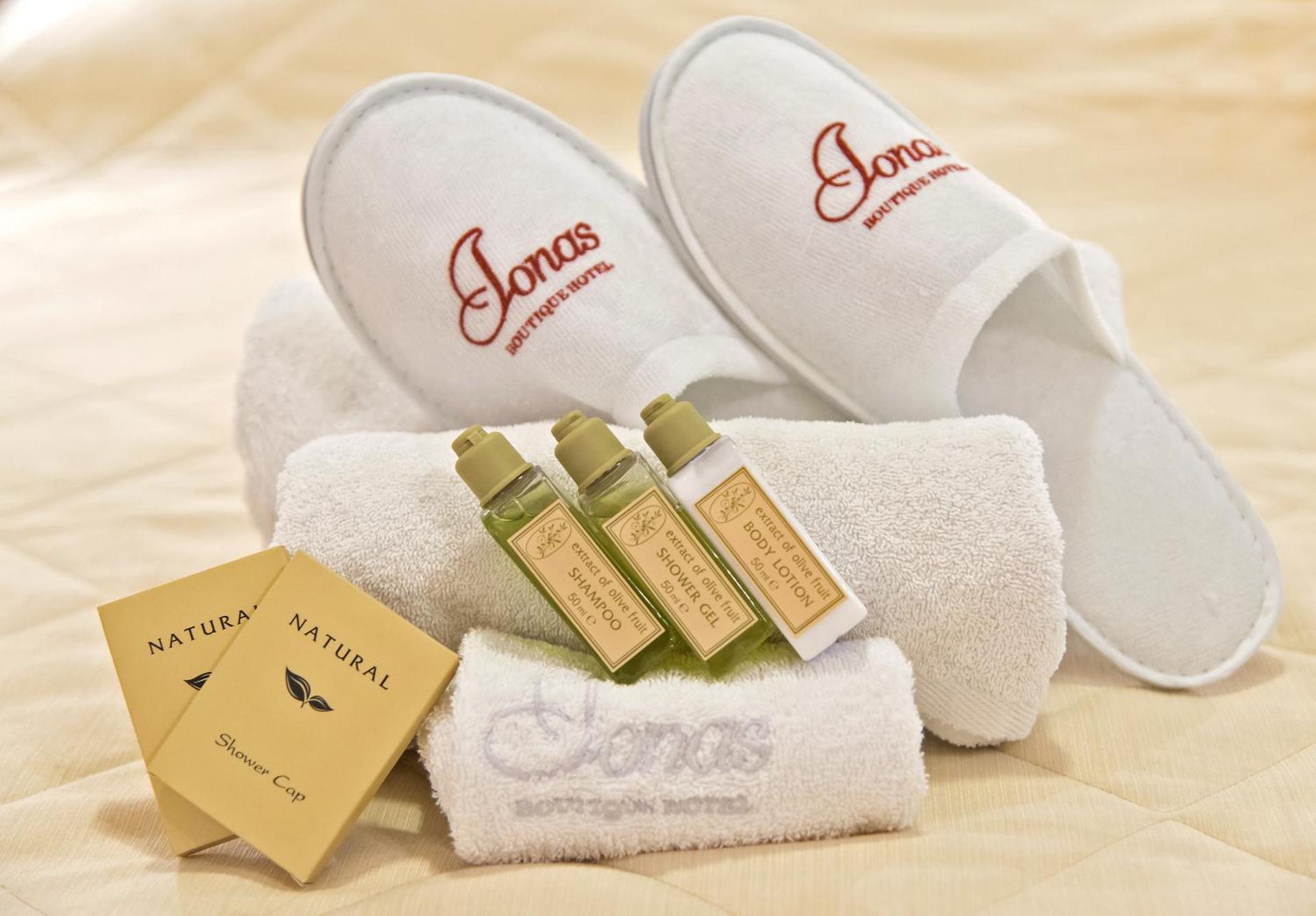 Ionas Boutique Hotel - Photo 78