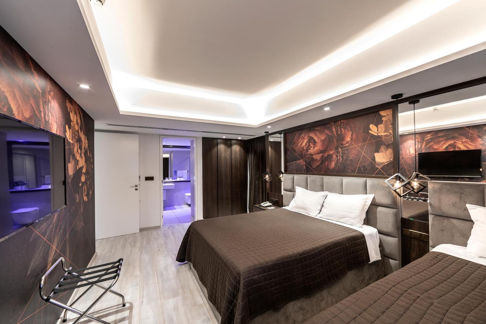 Almond Business Hotel - Photo 18