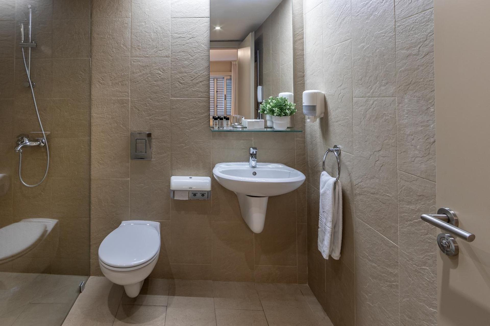 Almond Business Hotel - Photo 85